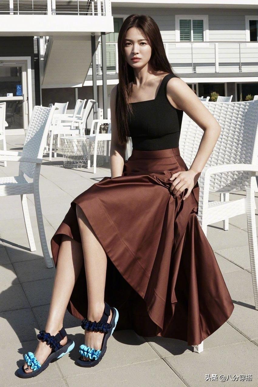 宋慧乔气质中长发,宋慧乔开叉裙穿搭