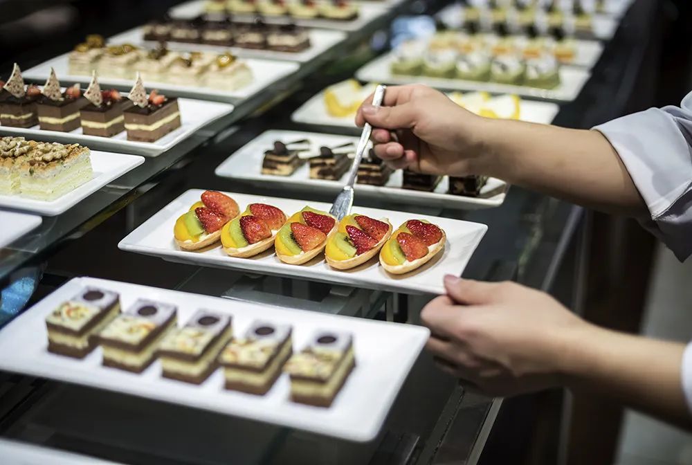 安格斯生蚝自助餐,深圳光明美爵酒店牛排自助餐