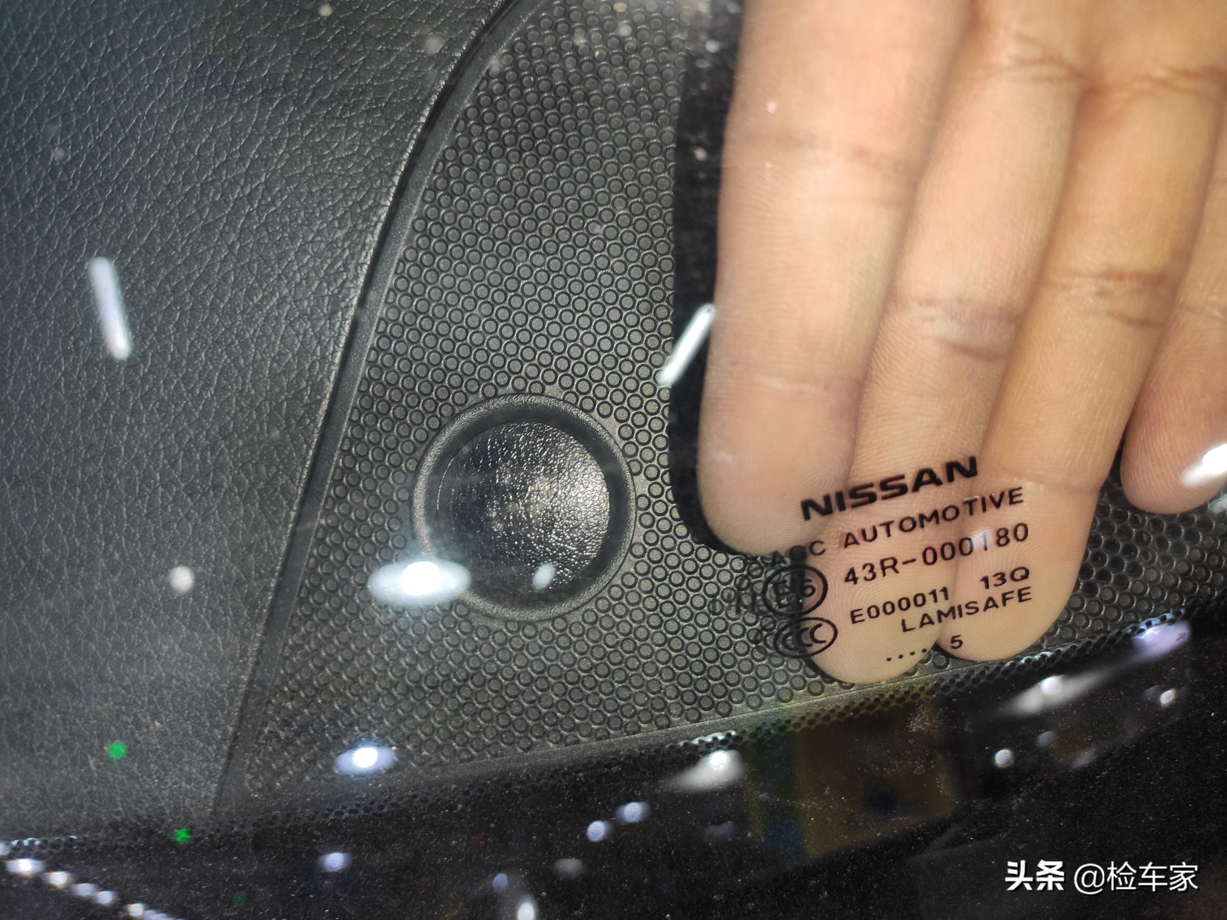 12年日产天籁公爵新车落地价,20万公里的天籁公爵值得入手吗