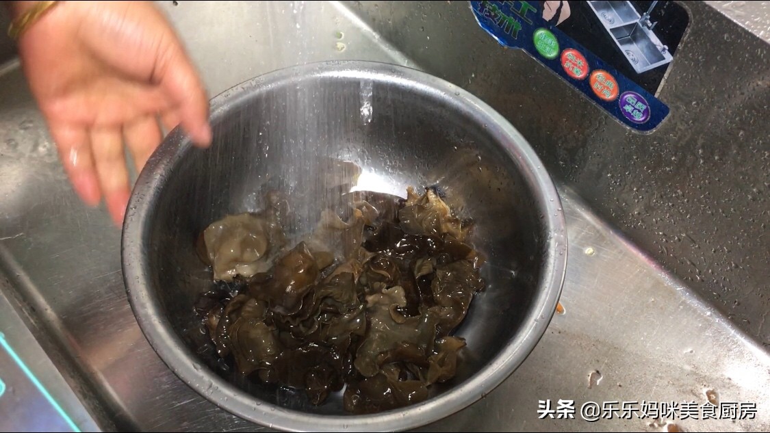 素饺子馅怎么调最好吃家常做法,素饺子什么馅好吃又简单做法
