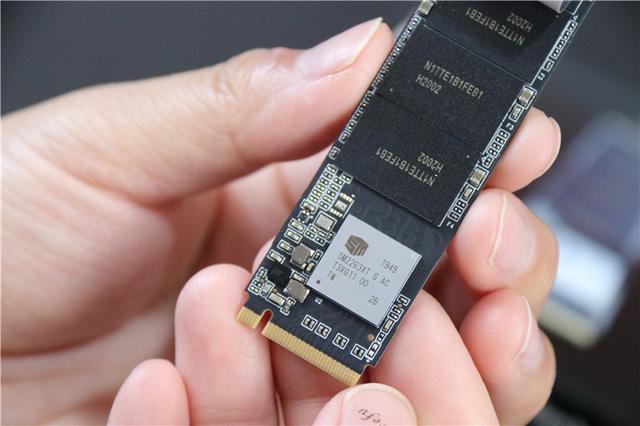 正版系统更换ssd怎么迁移系统,如何把原来的系统搬到新的ssd