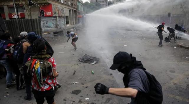 智利总统骚乱事件,智利骚乱之来龙去脉