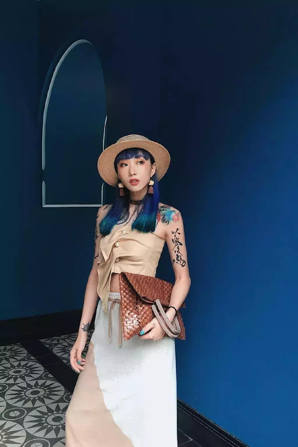 服装设计师的180㎡低调奢华家，超美衣帽间顶一个小户型