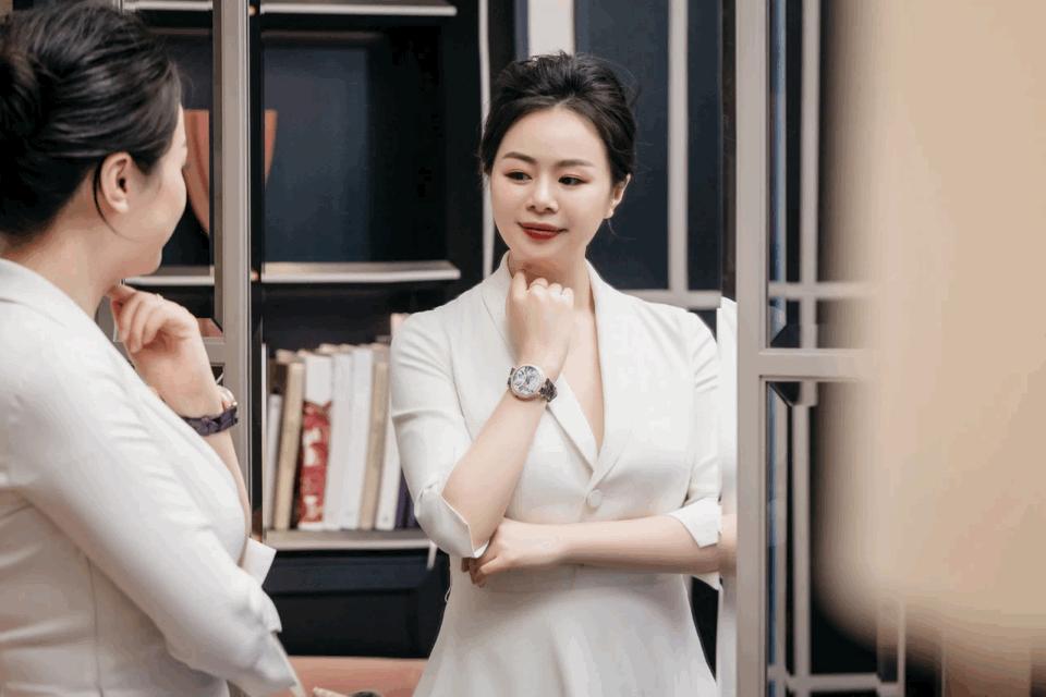 梵克雅宝情人桥值得买吗,梵克雅宝情人桥是什么机芯