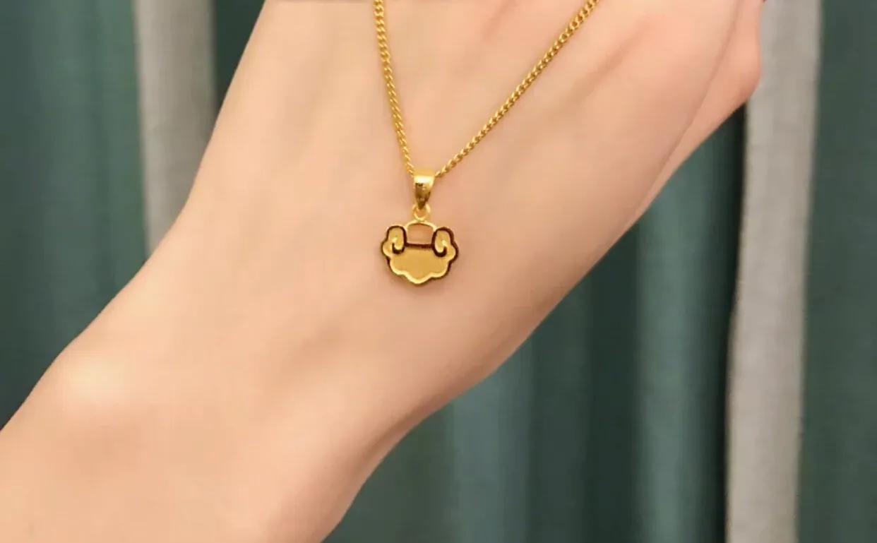 好看又实惠的足金饰品,今年流行的足金首饰