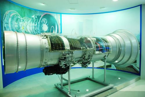 飞机发动机为什么要有10年试用,飞机发动机的简单讲解