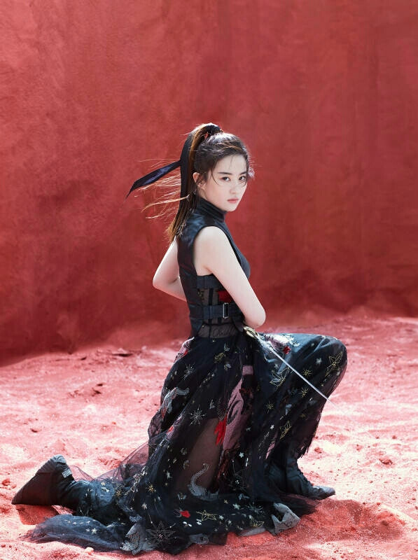 难怪代言要首选“三刘”，这3位的颜值和气质就没翻车过