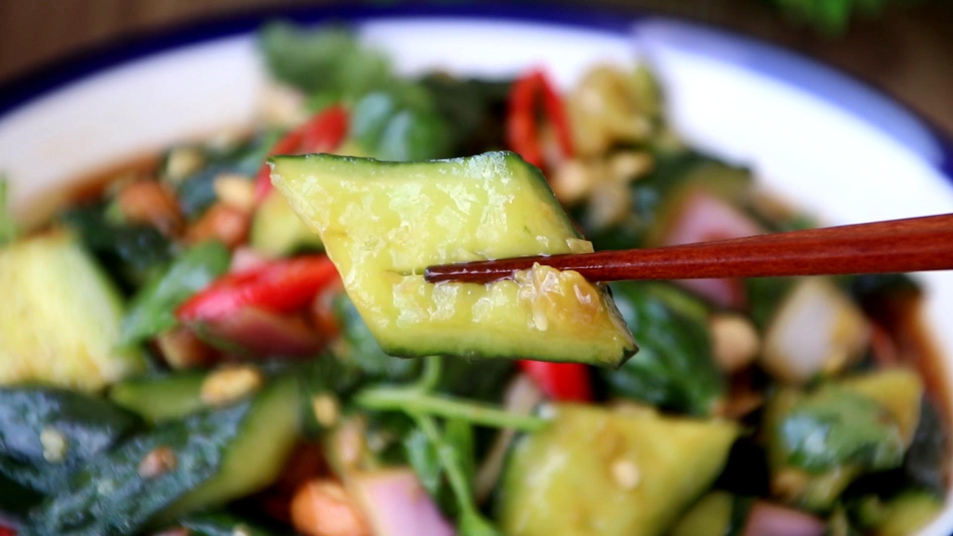 凉拌菜适合夏天吃汤适合冬天吃,天气热了教你6道凉拌菜做法