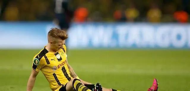 足坛被伤病毁掉的十大天才后卫,世界足球谁受伤最少