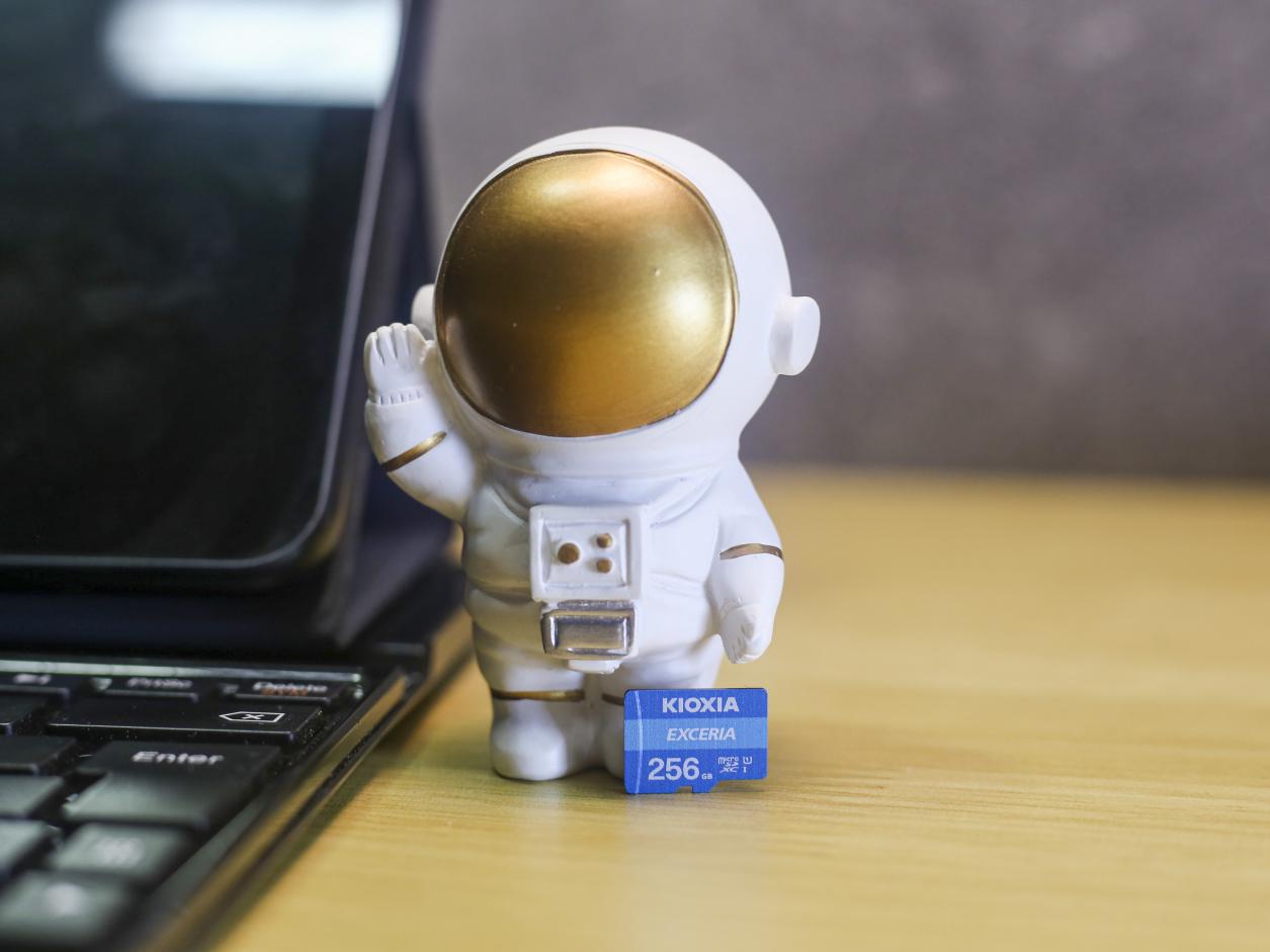 铠侠存储卡空间,铠侠金属u盘扩容