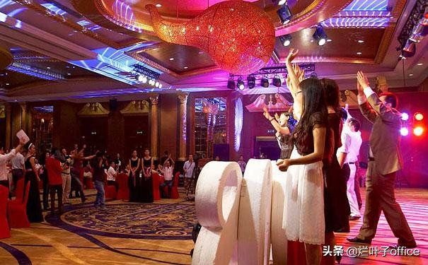 好玩的年会游戏有气氛的,适合年会的爆笑游戏有哪些