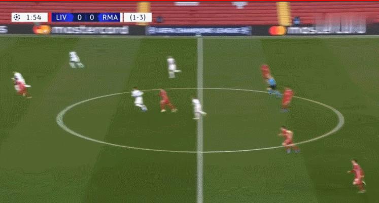 右后卫巴尔韦德不辱使命，多面手特质让“小鸟”价值更上一层