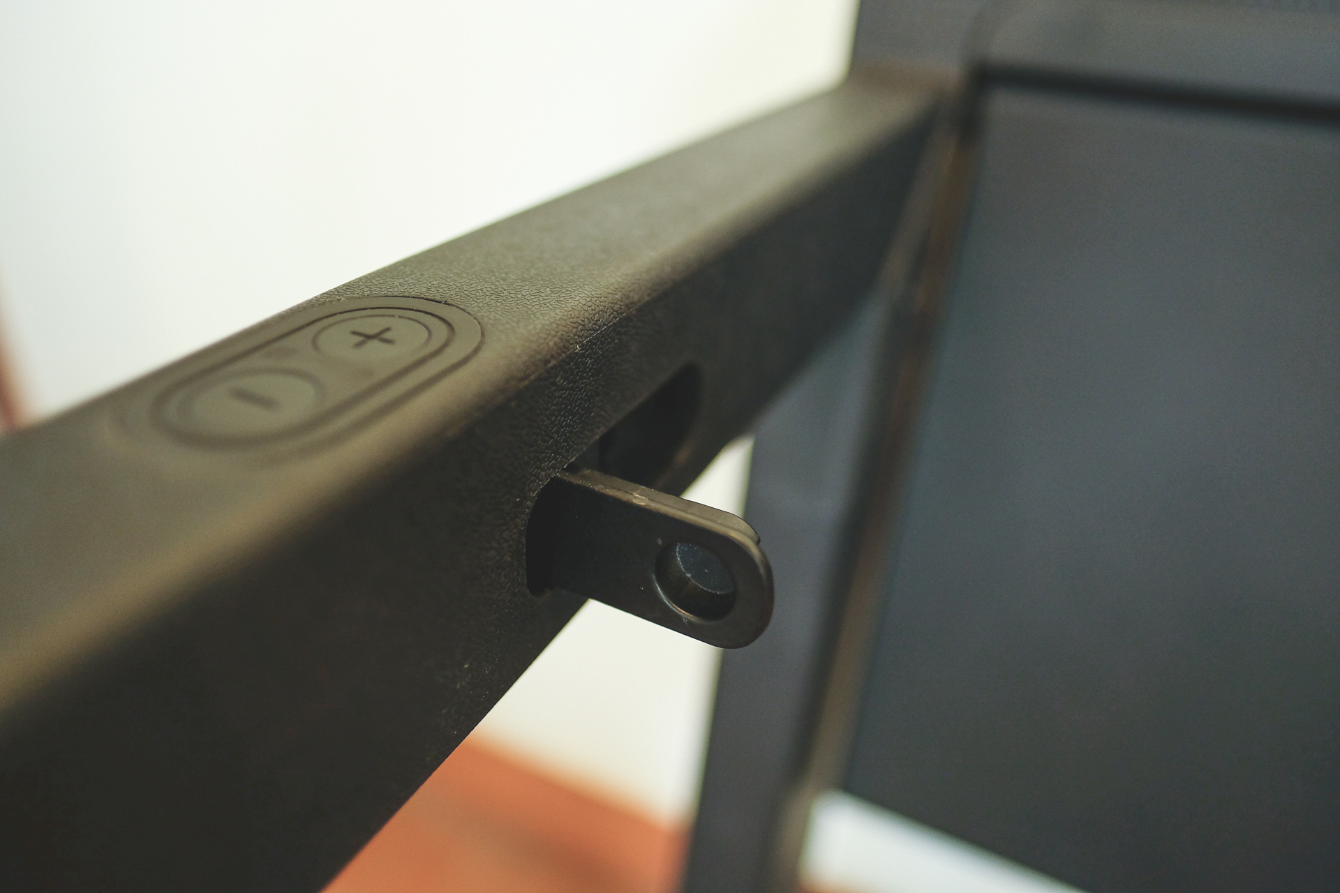 赤兔跑步机折叠,赤兔跑步机和米家跑步机