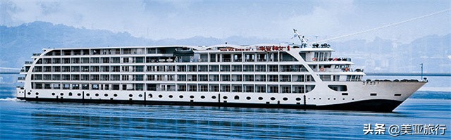 在三峡上移动的星级酒店——三峡游*大轮**盘点（中篇）