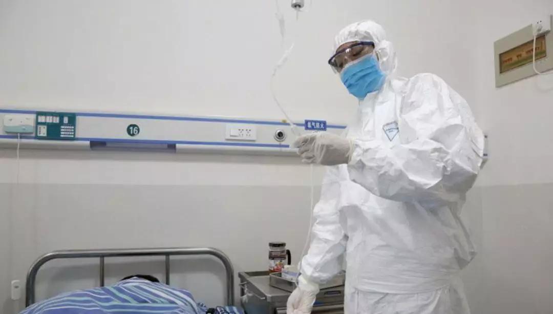 央企新兴际华生产防护服支援武汉,医用防护服紧缺物资