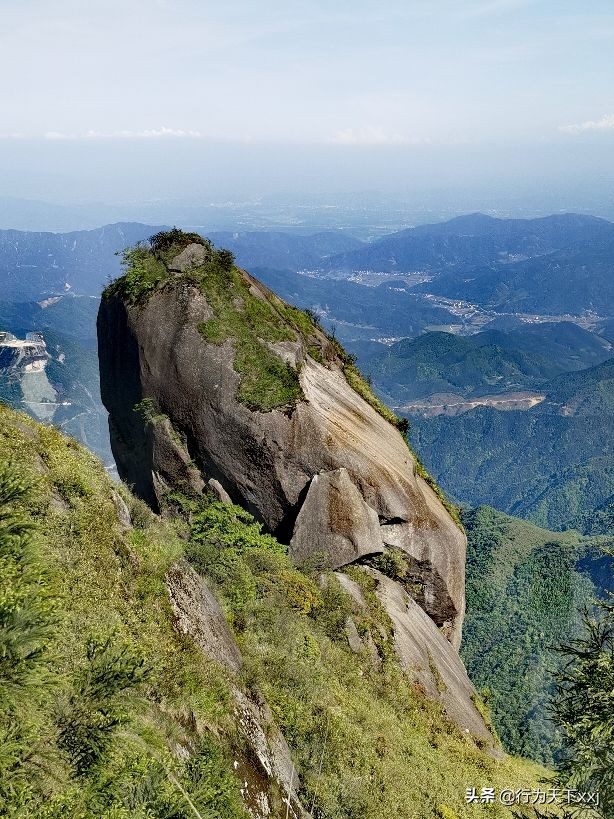 「追梦高山上的禅悟」探秘“南鳌太”越城岭，打卡鬼崽石