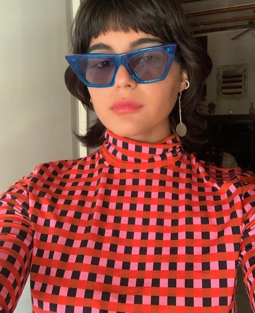 女士怎么挑选适合自己的墨镜,怎么选墨镜框适合脸型