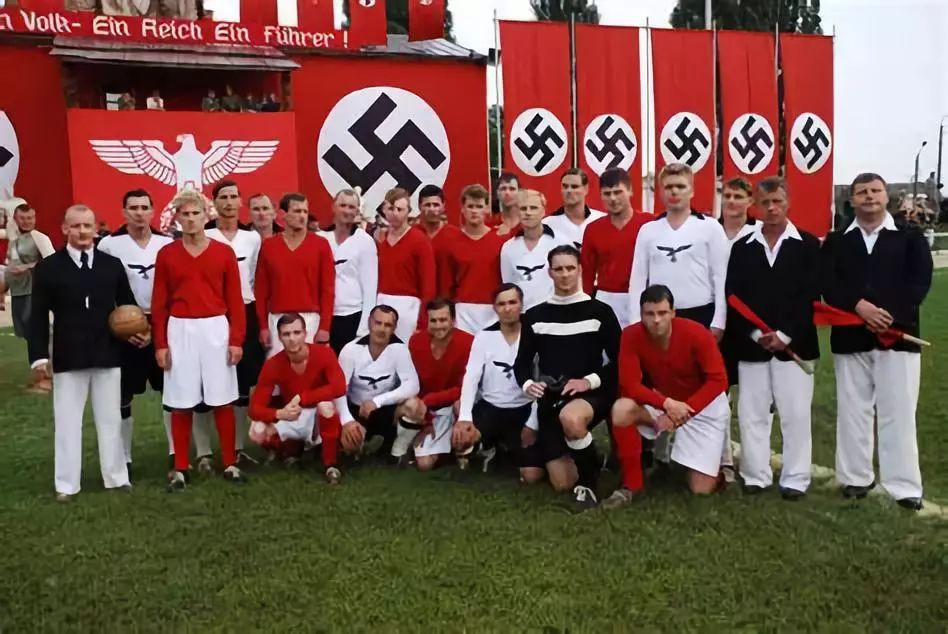 足球史上以一己之力力挽狂澜,足球球员生死时刻