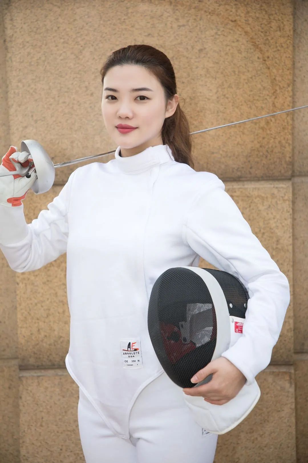 你不懂的后浪丨军运会90后美女裁判报考高级月嫂培训班