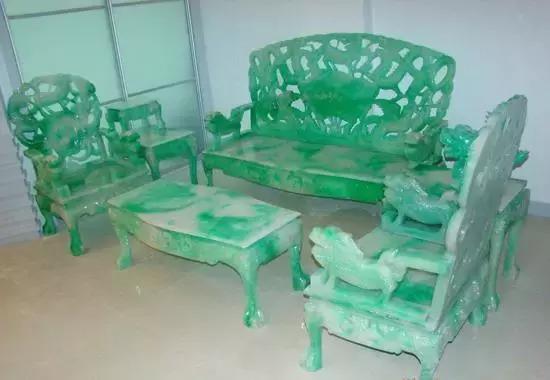 金碧辉煌表现什么,深度解析金碧辉煌