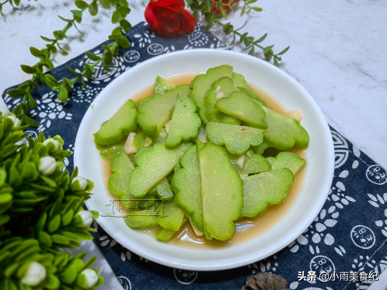 霜降后的北瓜还能吃吗,霜降后摘的南瓜好吃吗