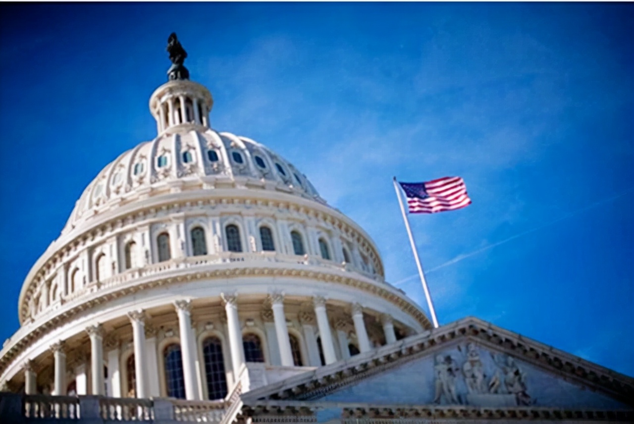 北大才子余杰：自称蒙古人，勾结*华反**势力讨好美国，一切有迹可循