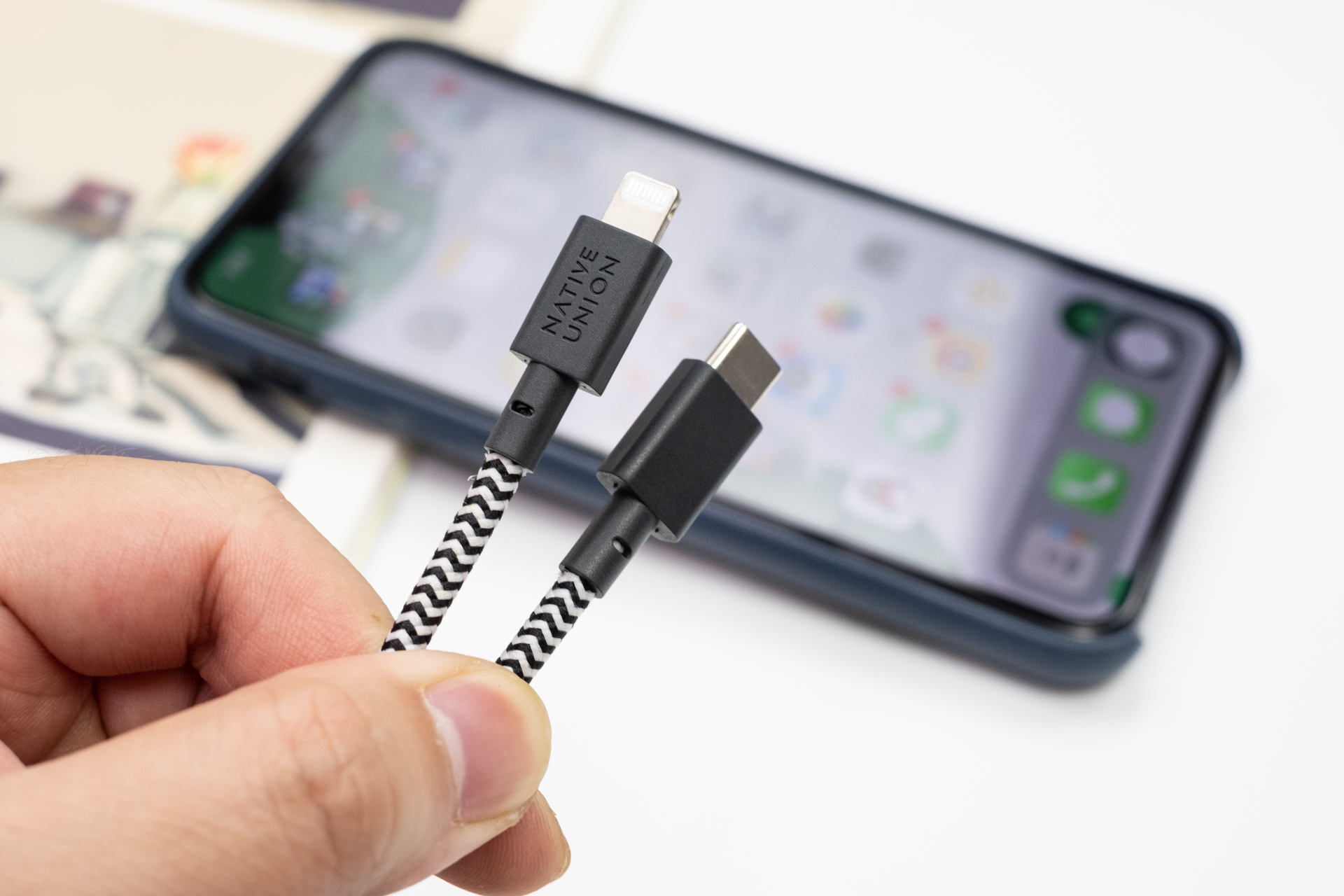 苹果官方体验店设计,苹果公司最具特点的专卖店设计