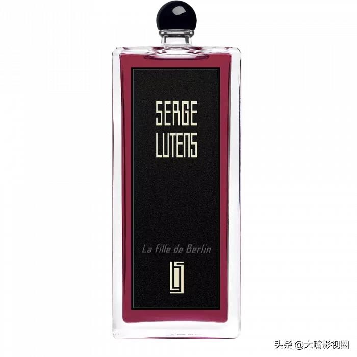 芦丹氏柏林少女香水文案,芦丹氏的香水文案看完心动了