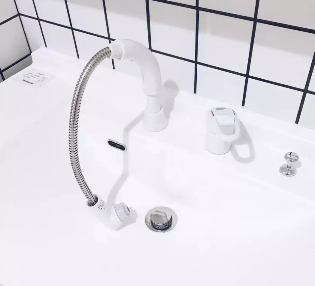 灵感来自马桶,厕所十大匪夷所思的设计