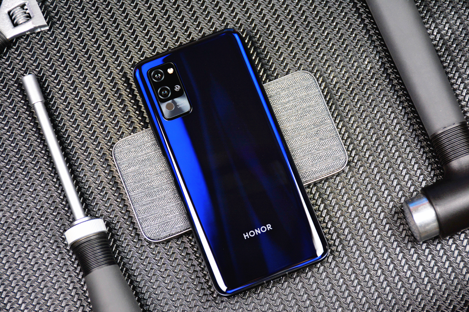 光荣play4pro麒麟9905g信号怎么样,光荣play4pro是麒麟9905g吗