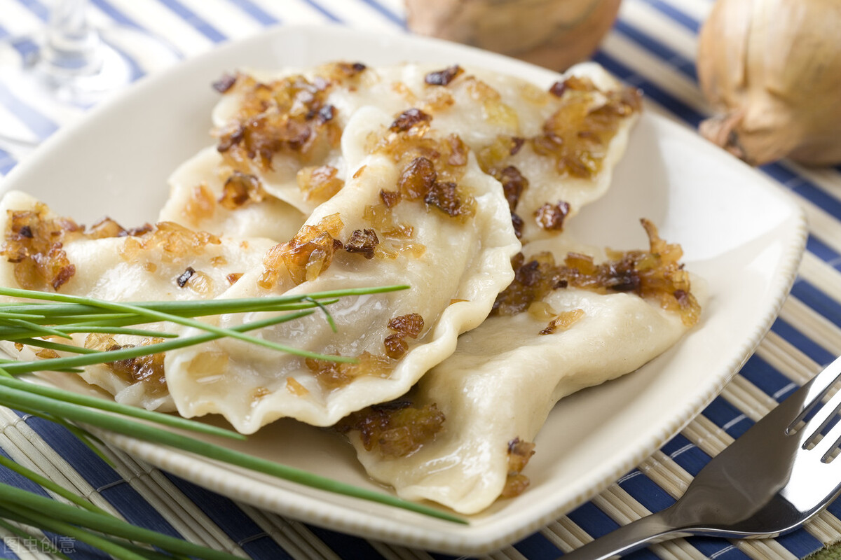 最赚钱的饺子创业模式,20元一盘的饺子一年180万