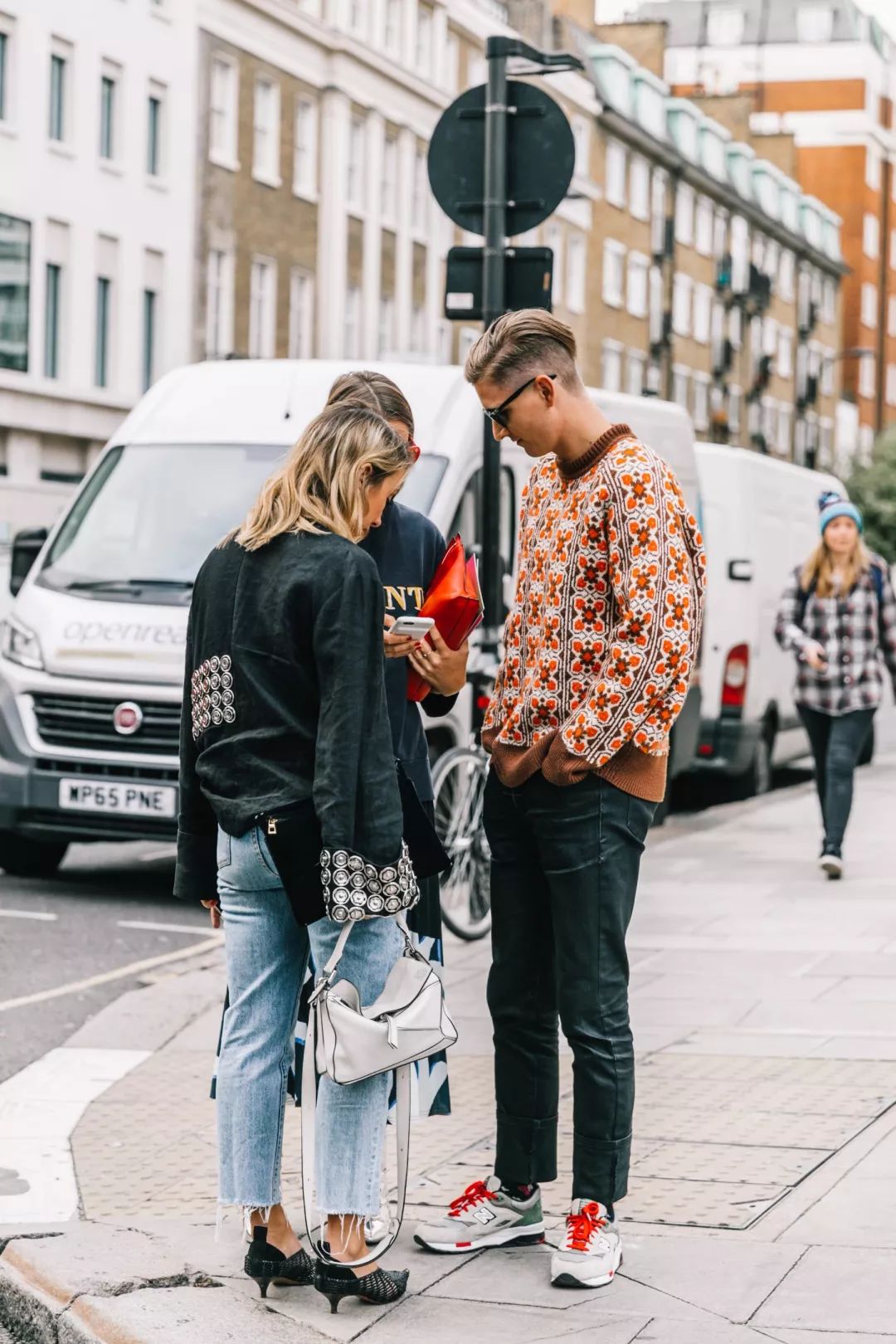 直筒裤容易踩雷的3点你中了么？直筒裤到底应该怎么选才适合自己