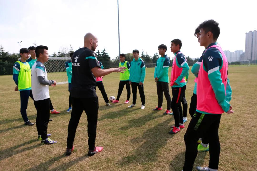 青训教练员培训班,2021年精英青训教练员培训班