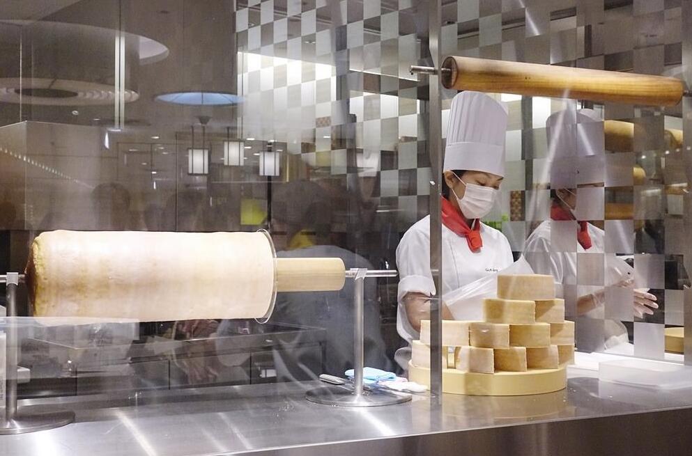 购物达人教你日本新宿最好逛的商场购物省钱*法大**看到就是赚到