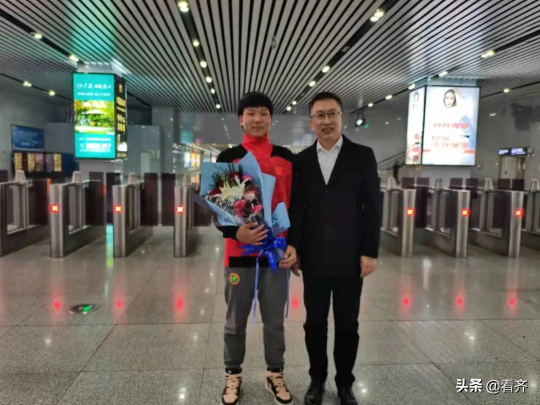 牛！鹤城一中学生入选国家足球队