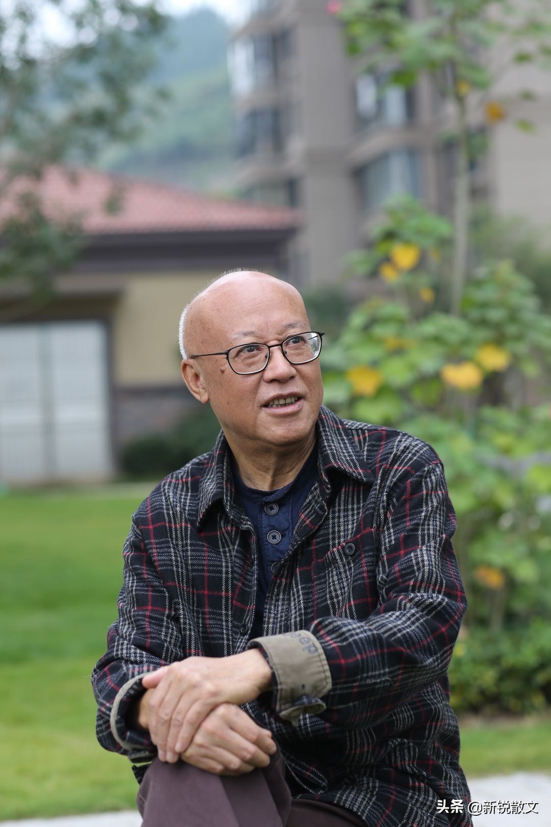 掌握这几个写作技巧,掌握散文主题