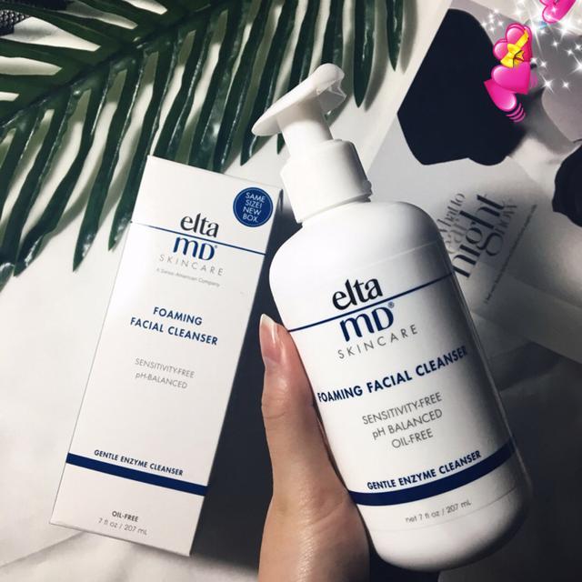 氨基酸洗面奶与普通洗面奶哪个好,氨基酸洗面奶还是美白洗面奶好用