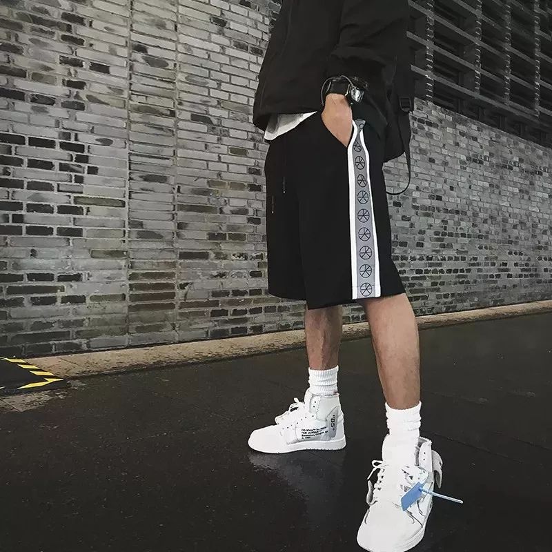 170男生短裤穿搭公式,矮的男生怎么穿短裤才好看