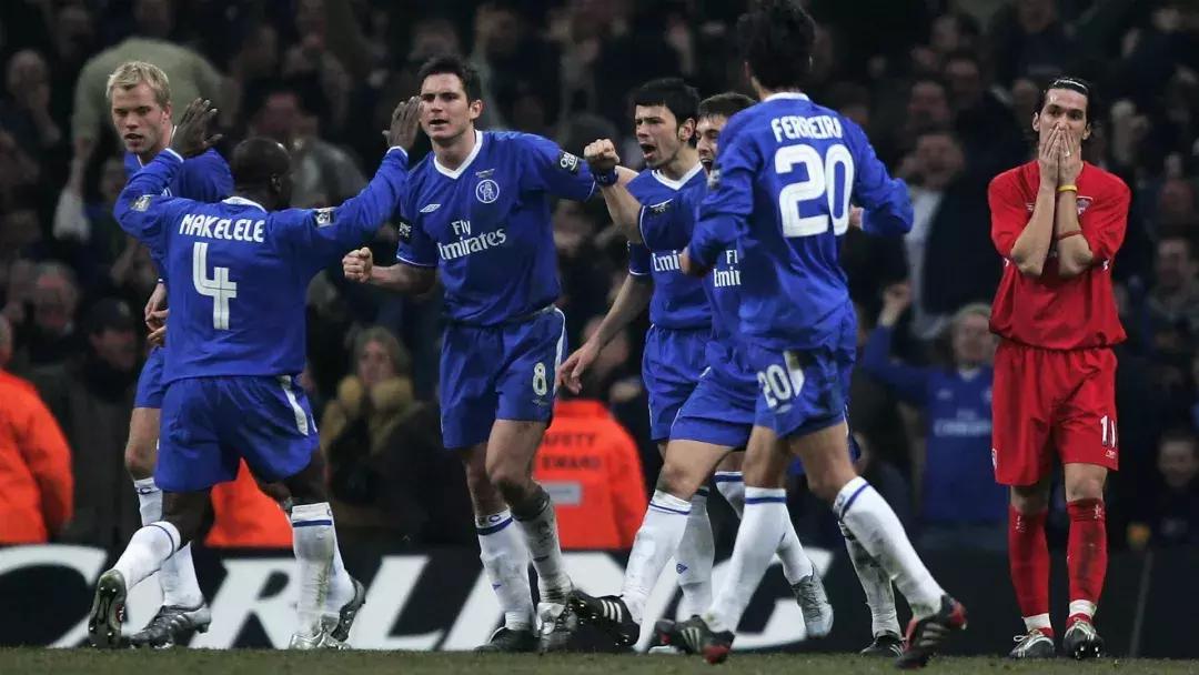 足球新赛季球衣宣传片,足球球衣广告