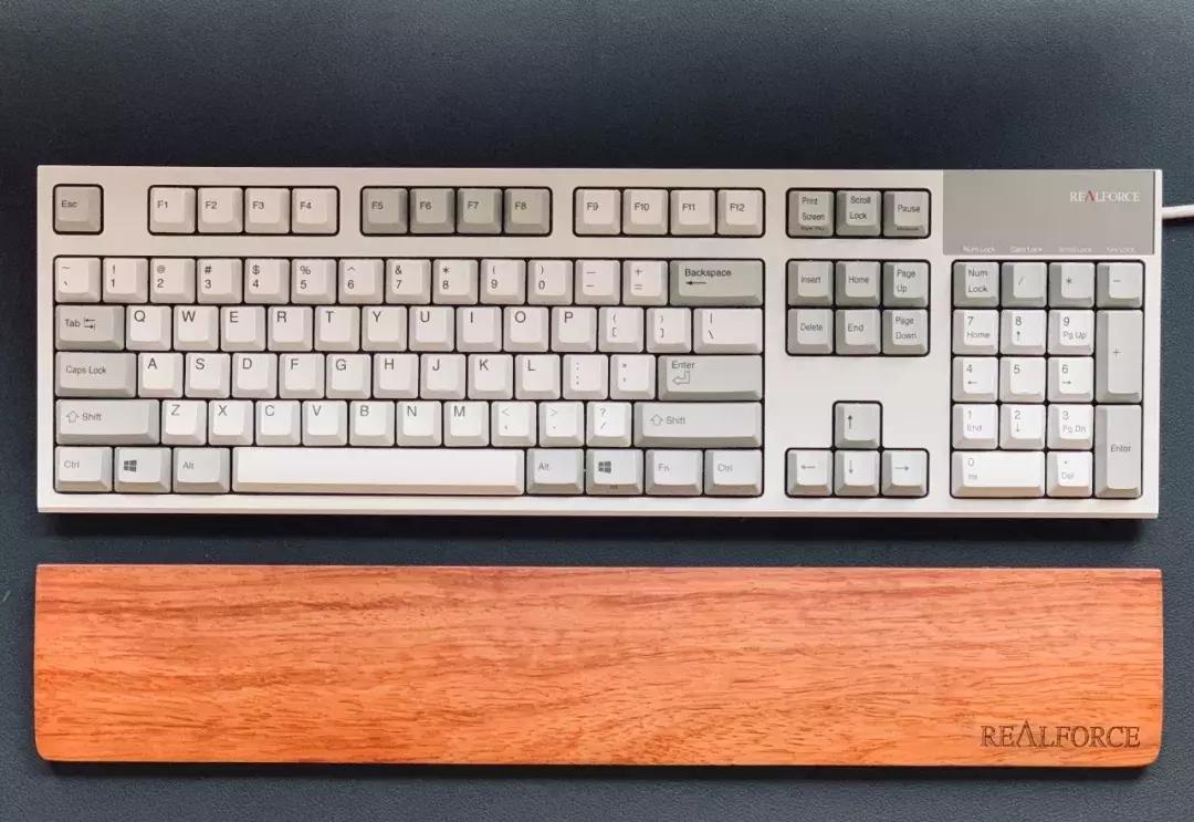 ipadpro第三方妙控键盘比较,ipadpro是否有专门的妙控键盘