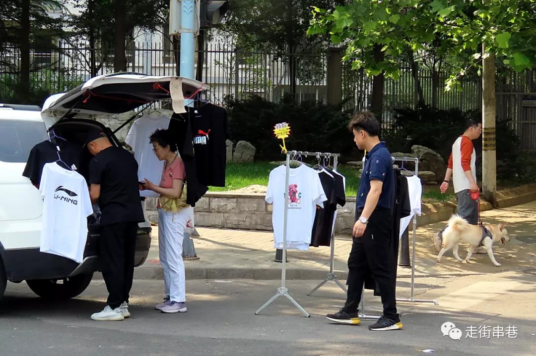 疫情期间还有人摆地摊吗,疫情期间摆摊生活的人