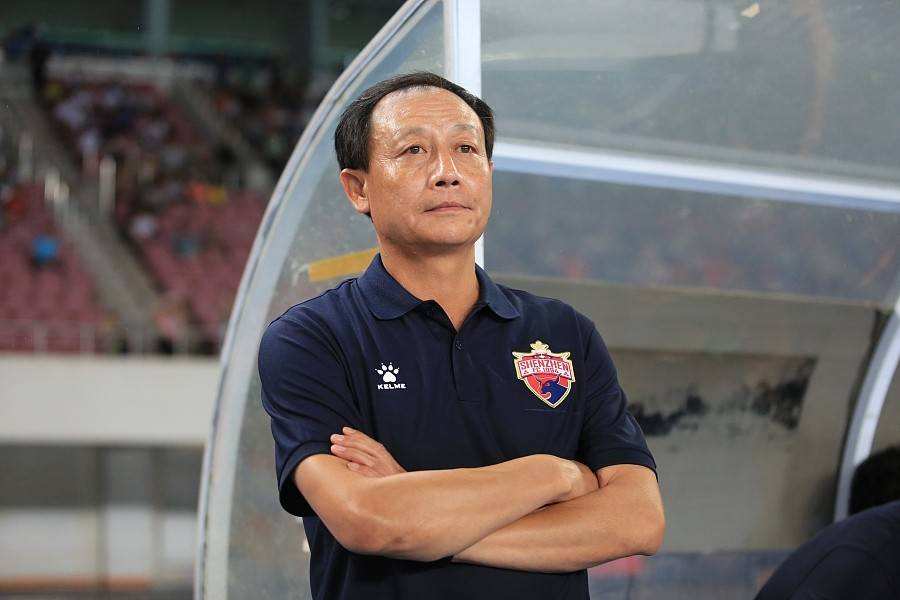 建业主教练换帅,临阵换名帅