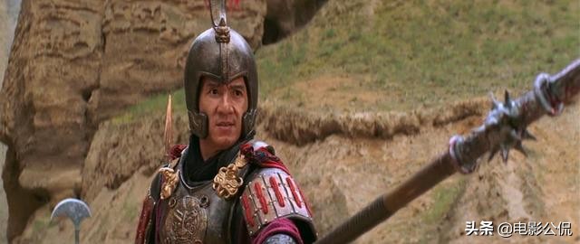 一口气看完成龙10部电影：才明白为啥大牌巨星都不乐意跟他玩