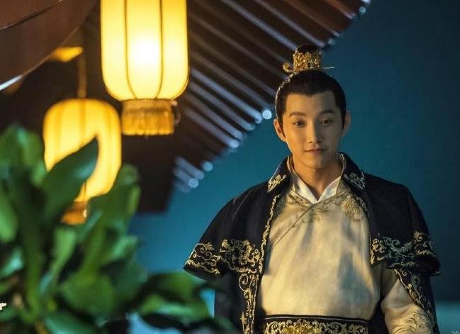 观宋填词119从王千秋这首宋词中了解唐诗折腰句与折腰体的不同