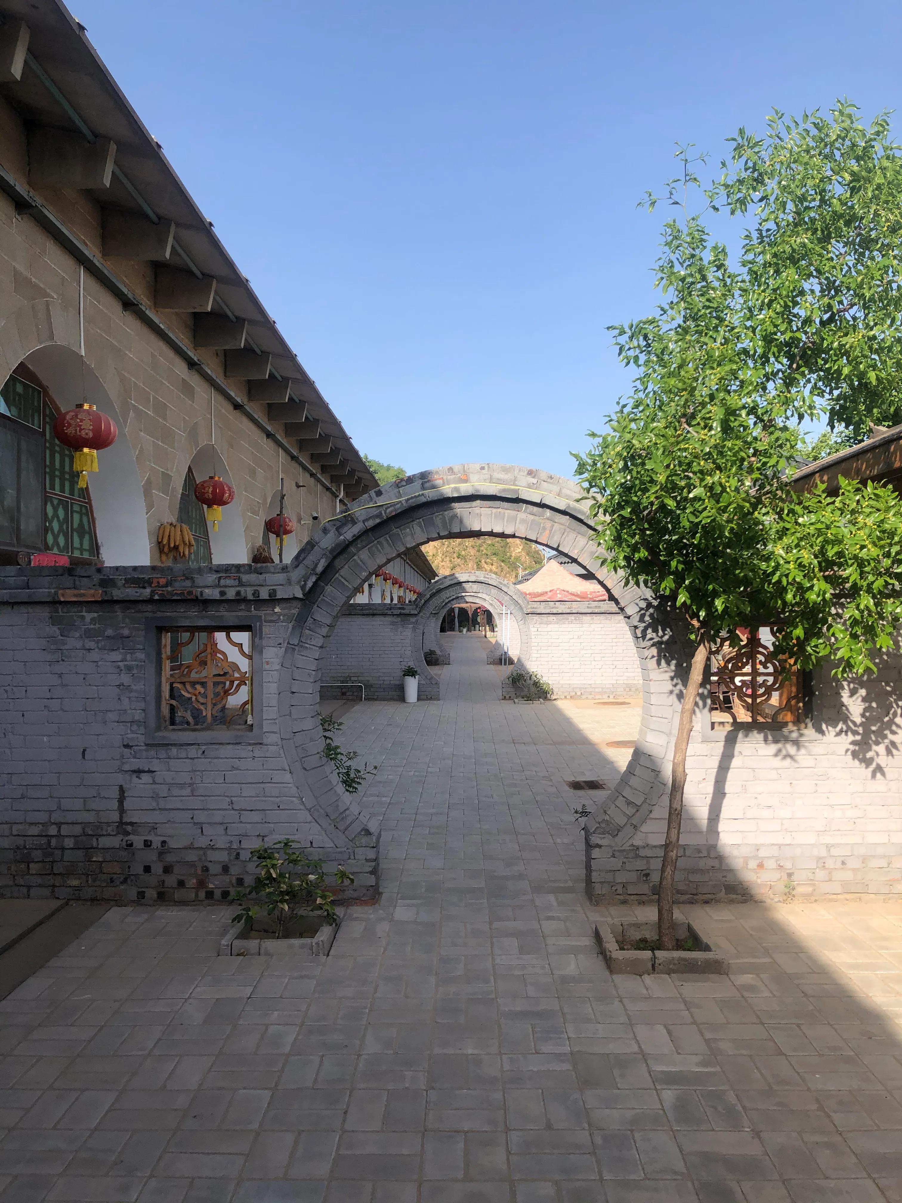 延川梁家院子窑洞民宿住宿团购,延川梁家院子