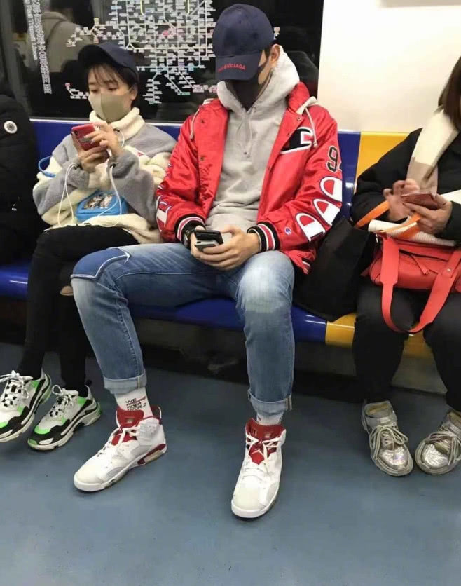 姐弟恋海陆和于小彤,于小彤海陆姐弟恋怎么认识的