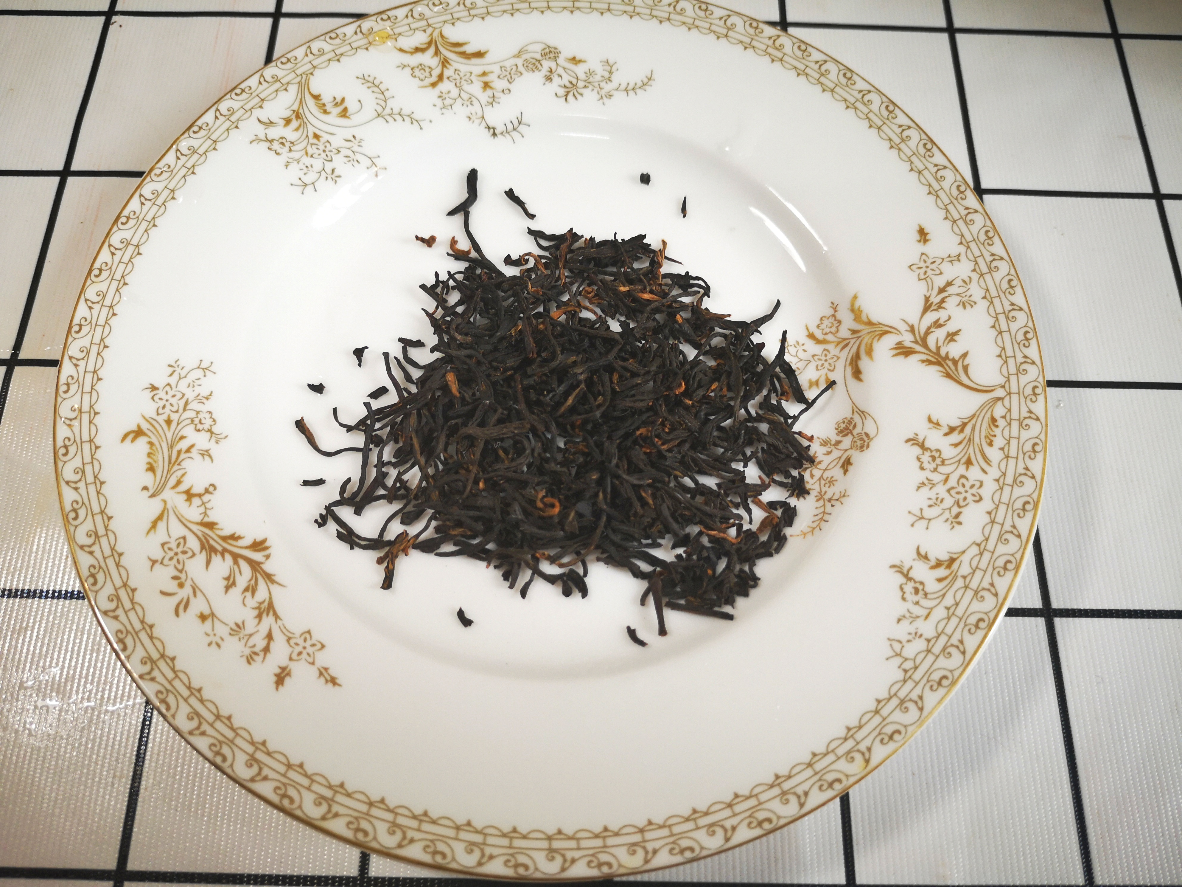 红茶金骏眉做奶茶的做法,金骏眉红茶做奶茶好喝