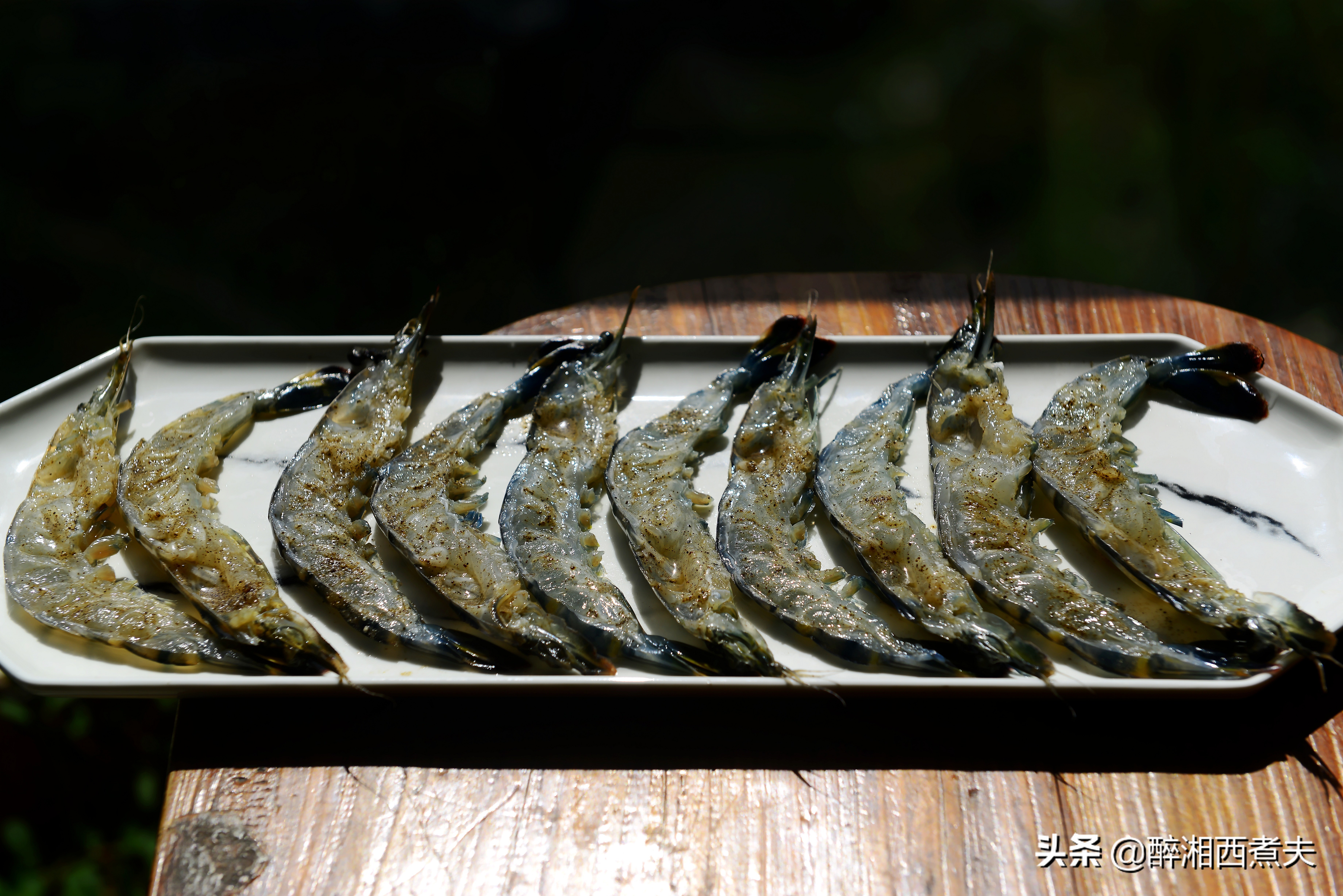 干煎去壳大虾正宗做法,干煎大虾