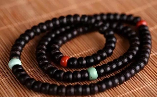 文玩手串怎么盘才能有灵性,什么文玩手串盘玩出来最好看