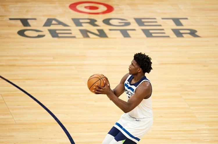 进入NBA一年，天才又长高5厘米！他扬言要成乔丹，今天拿8分